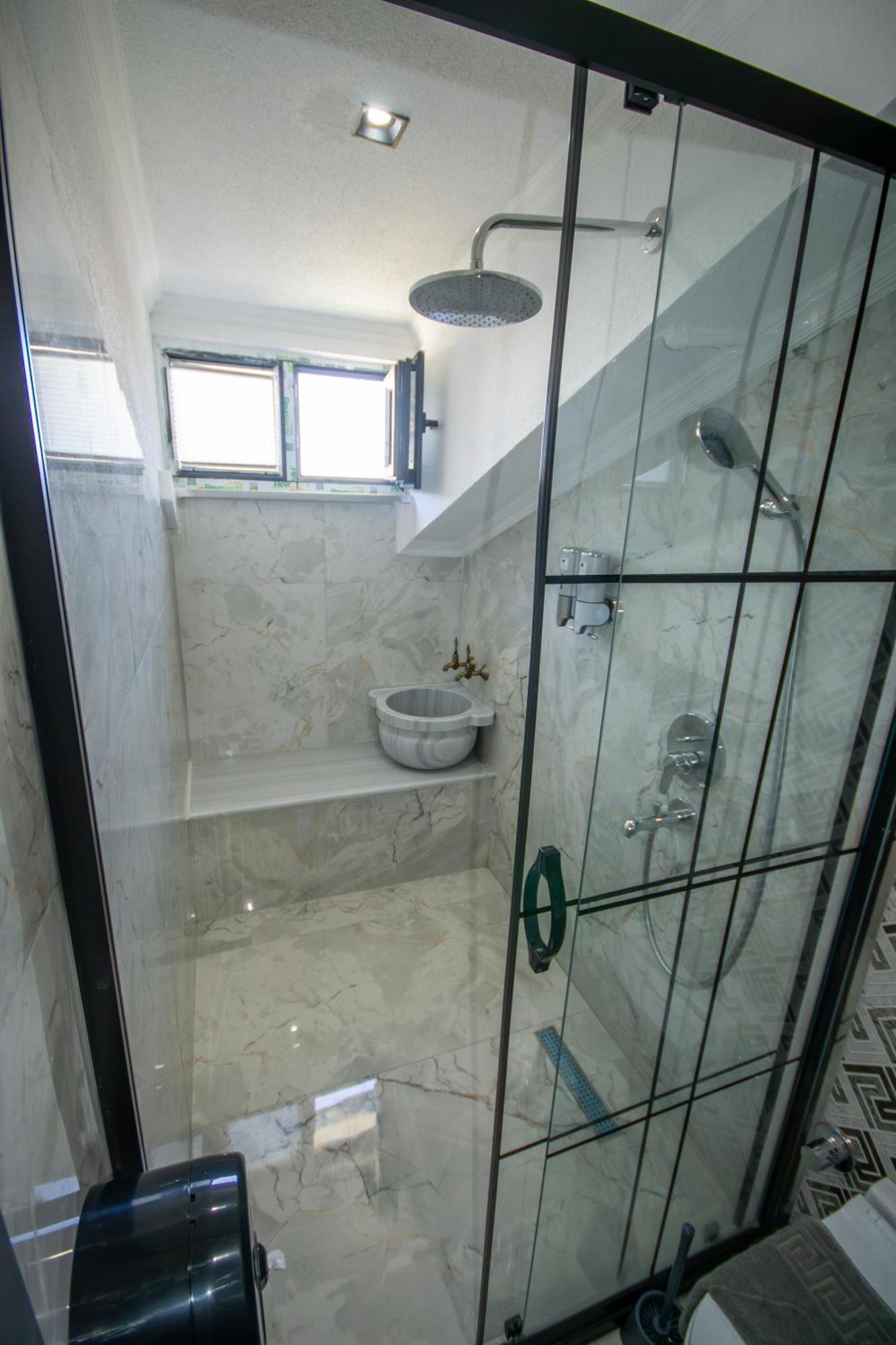 Bera Airport Hotel Arnavutkoy Экстерьер фото